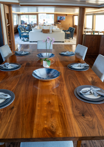 Comfort-and-Warmth-Dining